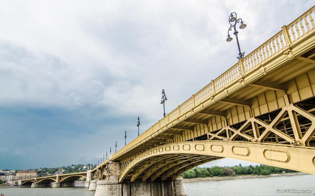 Budget By Hi5-kiraly 99 Budapeszt